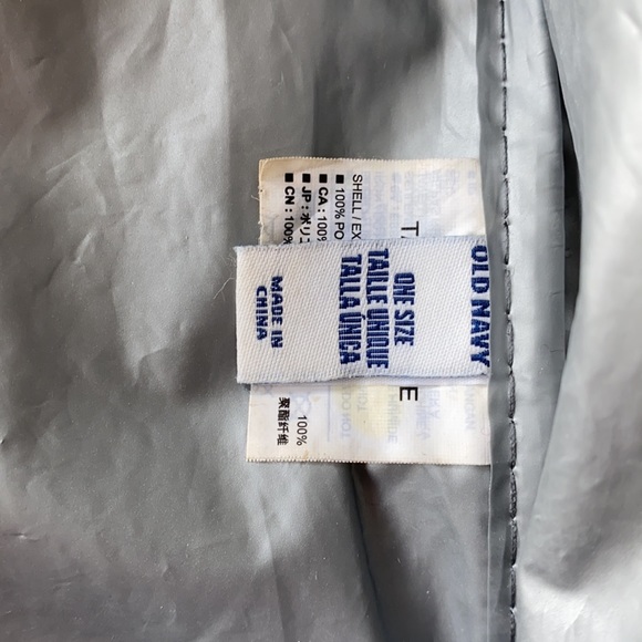 Old Navy- boys insulated lunch bag - Picture 3 of 6